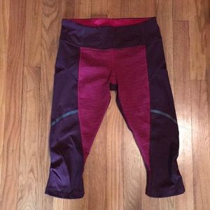Lululemon 3/4 Run Crops